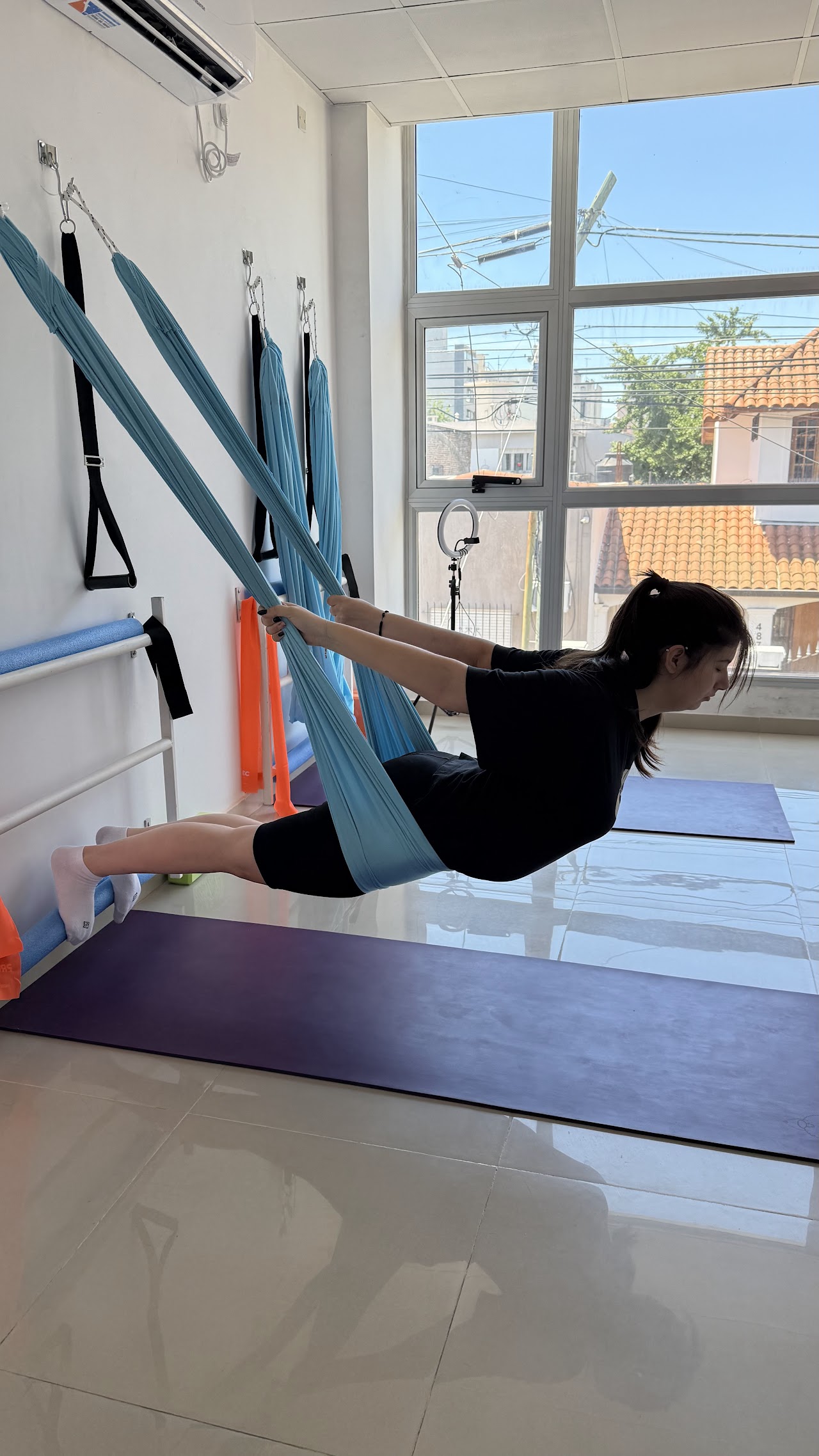 Sala de suspensión y kinesiología activa